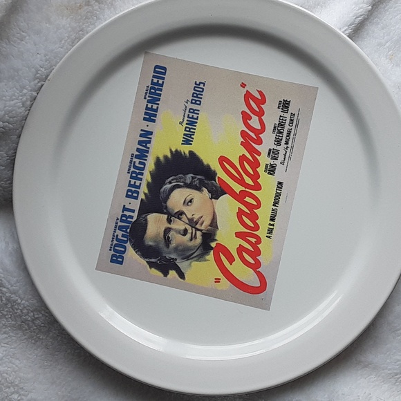 Casablanca Pottery Barn 8" Collector Plate Movie Poster Image on Plate - Picture 1 of 9